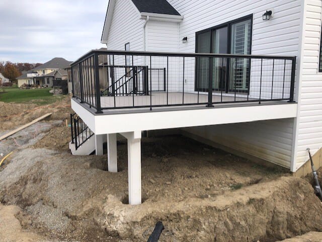 Azek Deck SW Fort Wayne with Vertical Cable Railing